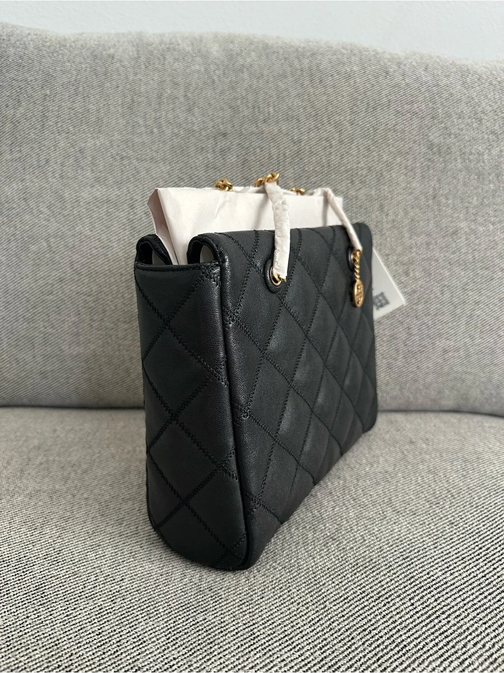 NWT Tory Burch Willa Zip Top Tote 163631